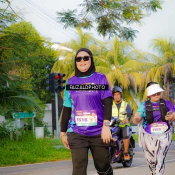 Runner Photo 8308948