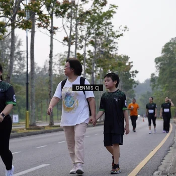 Runner Photo 8308949
