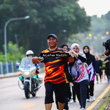 Runner Photo 8308961
