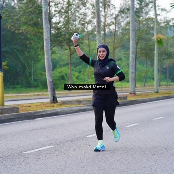 Runner Photo 8308973