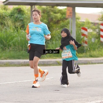 Runner Photo 8308975
