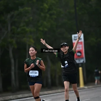 Runner Photo 8308980