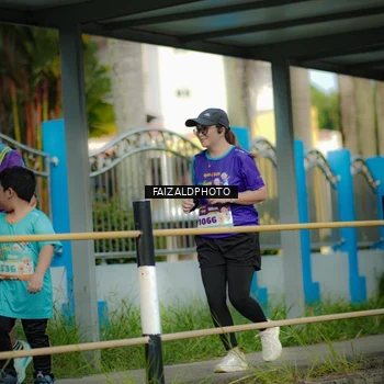 Runner Photo 8308999