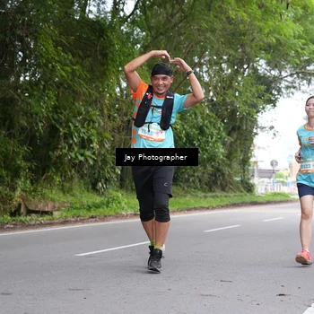 Runner Photo 8309012