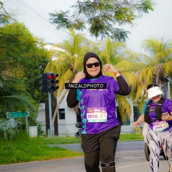 Runner Photo 8309022