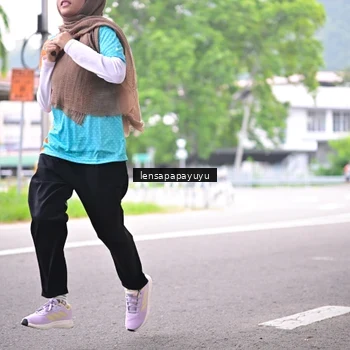 Runner Photo 8309025