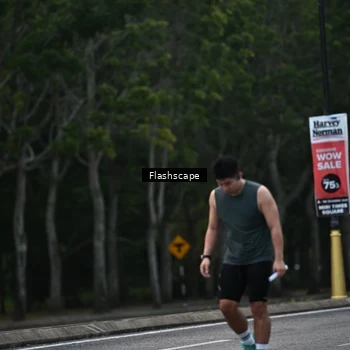 Runner Photo 8309033