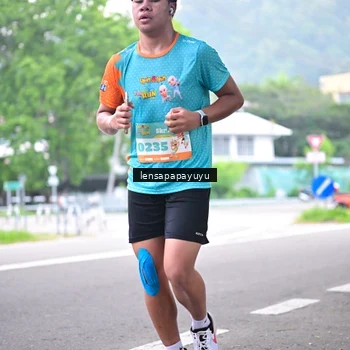 Runner Photo 8309048