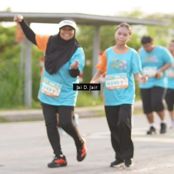 Runner Photo 8309058