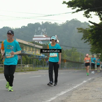 Runner Photo 8309081