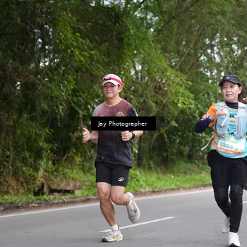 Runner Photo 8309094