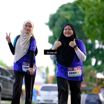 Runner Photo 8309102