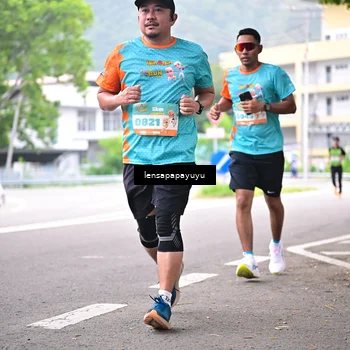 Runner Photo 8309104