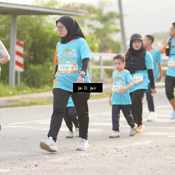 Runner Photo 8309131