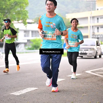 Runner Photo 8309134