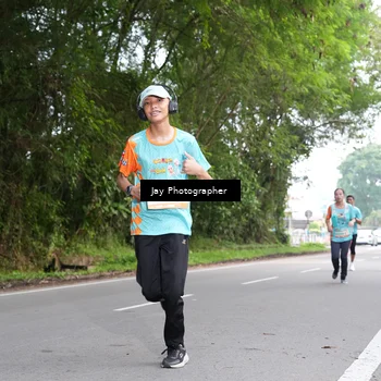 Runner Photo 8309143