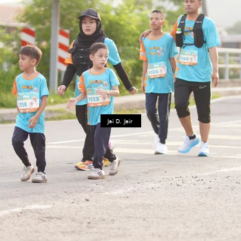 Runner Photo 8309147