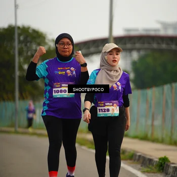 Runner Photo 8309162