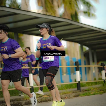Runner Photo 8309180