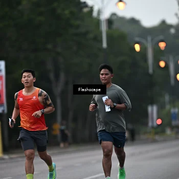 Runner Photo 8309182