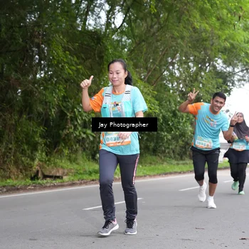 Runner Photo 8309192