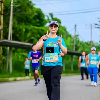Runner Photo 8309206