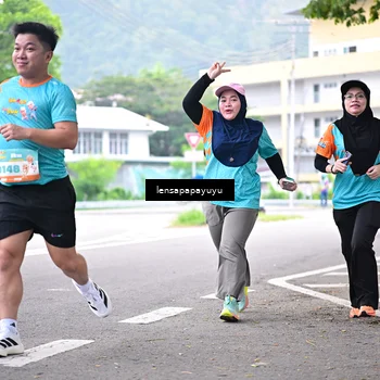 Runner Photo 8309215