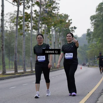 Runner Photo 8309246