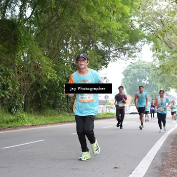 Runner Photo 8309270