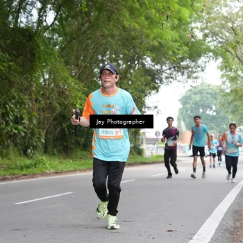 Runner Photo 8309282