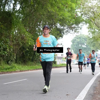 Runner Photo 8309287