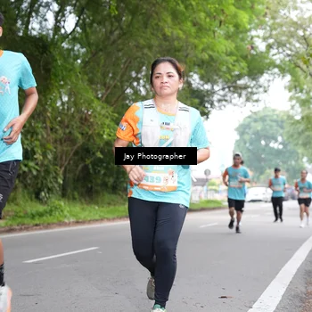 Runner Photo 8309293