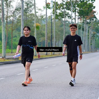 Runner Photo 8309308