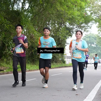 Runner Photo 8309311