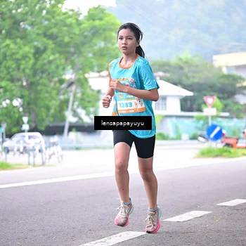 Runner Photo 8309335