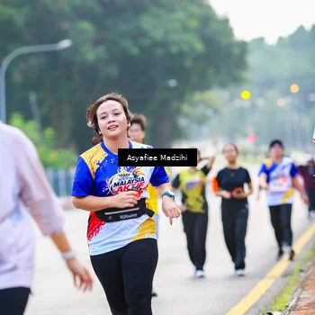 Runner Photo 8309356