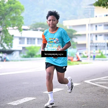 Runner Photo 8309357