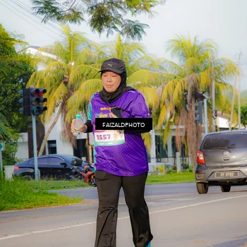 Runner Photo 8309359