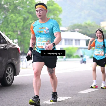 Runner Photo 8309392