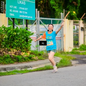 Runner Photo 8309400