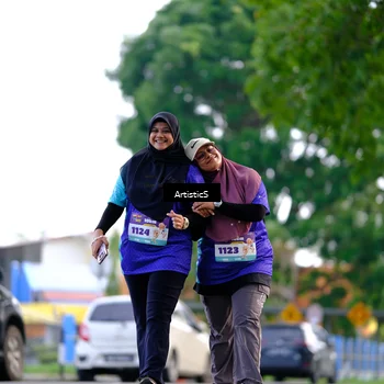 Runner Photo 8309402