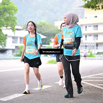 Runner Photo 8309412