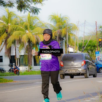 Runner Photo 8309417