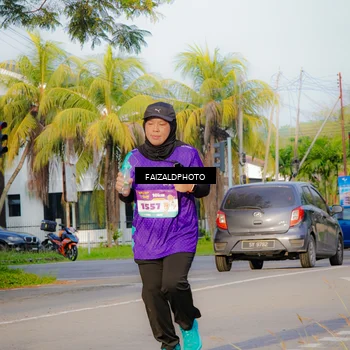 Runner Photo 8309434