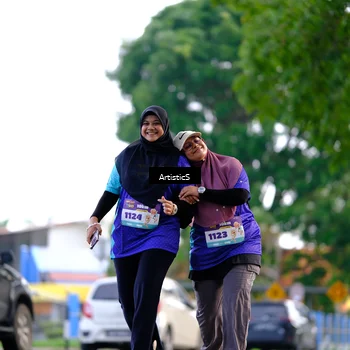 Runner Photo 8309448