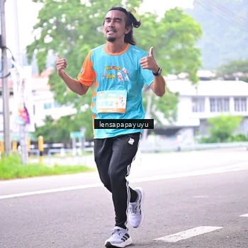 Runner Photo 8309478