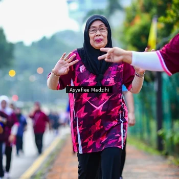 Runner Photo 8309484