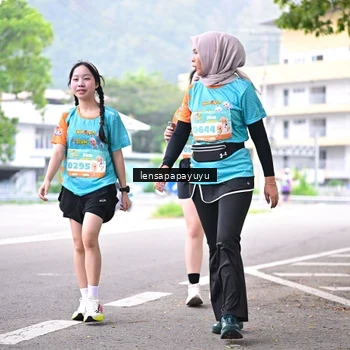 Runner Photo 8309498