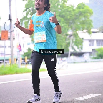 Runner Photo 8309505