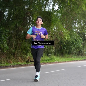 Runner Photo 8309520